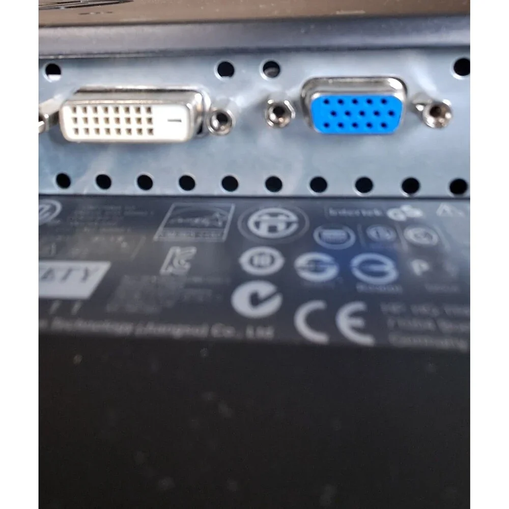 HP Compaq LED Monitor LE2202X 21.5